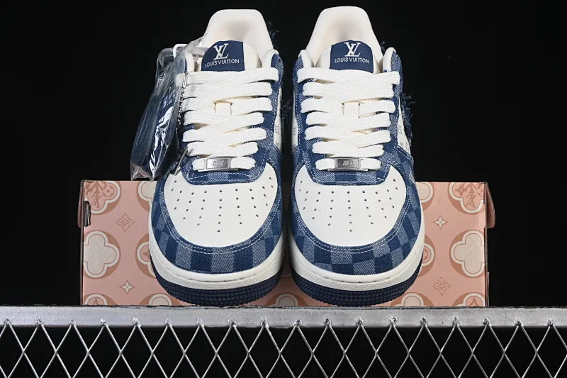 All categories Nk Air Force 1 Air Force series Nk Air Force 1 Low Air Force low-top Nike Air Force 1'07 Low joint white navy blue Air Force 1 low-top casual sneakers YF9511-816